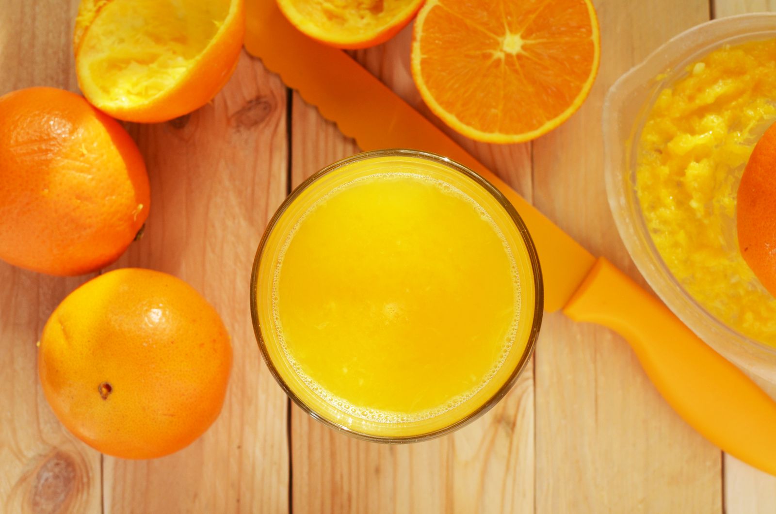 Vitaminas A, C, E e B12